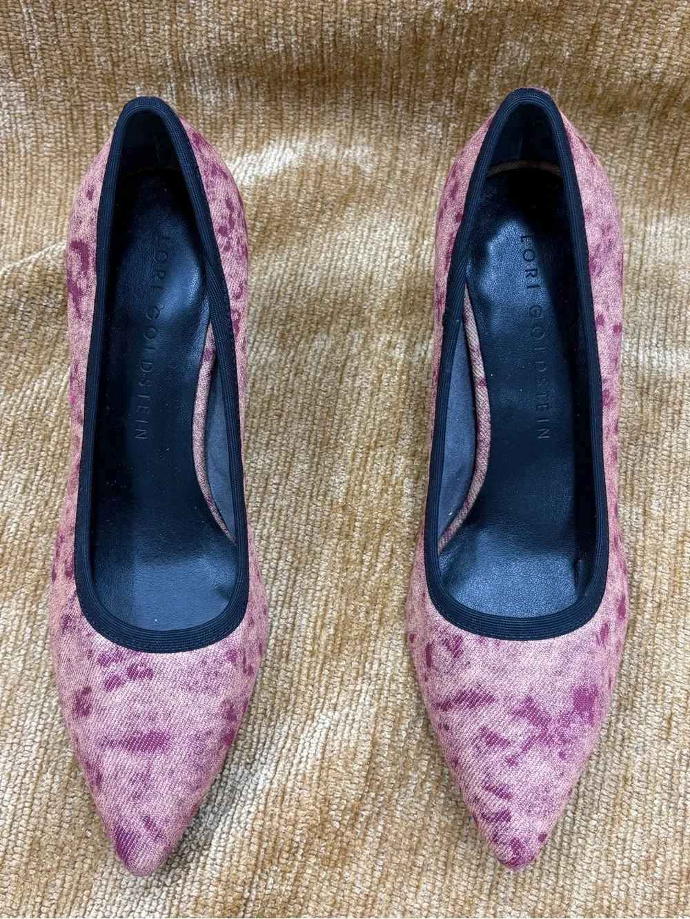 Lori Goldstein size 6 Pink Patterned Pointed-Toe 3” Pumps